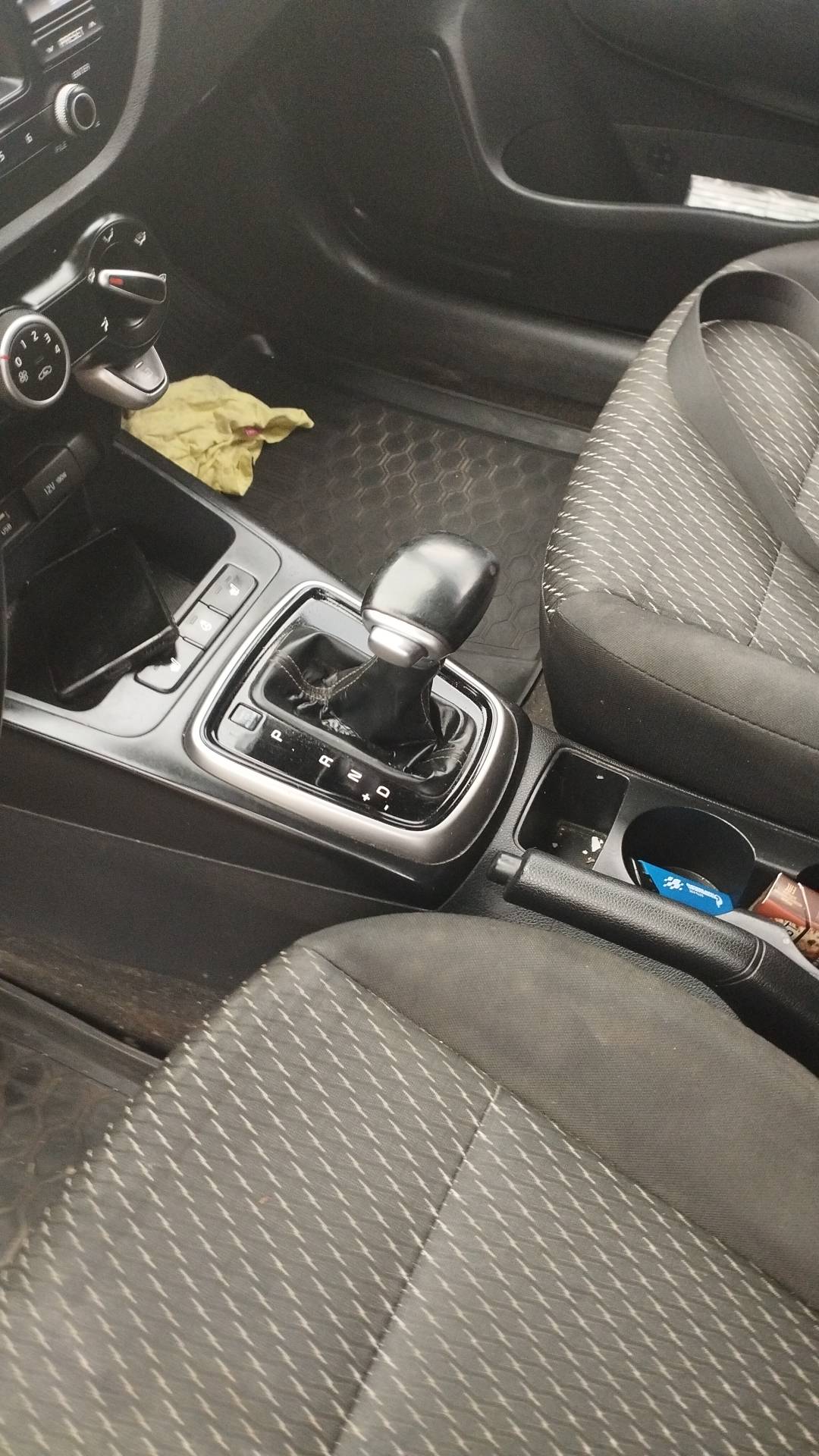 KIA Rio X-Line,  232 957 км, 2019 года в лизинг