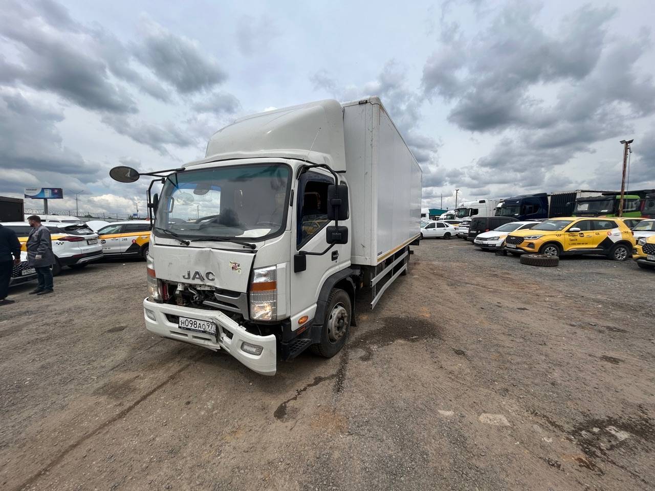 JAC N 120