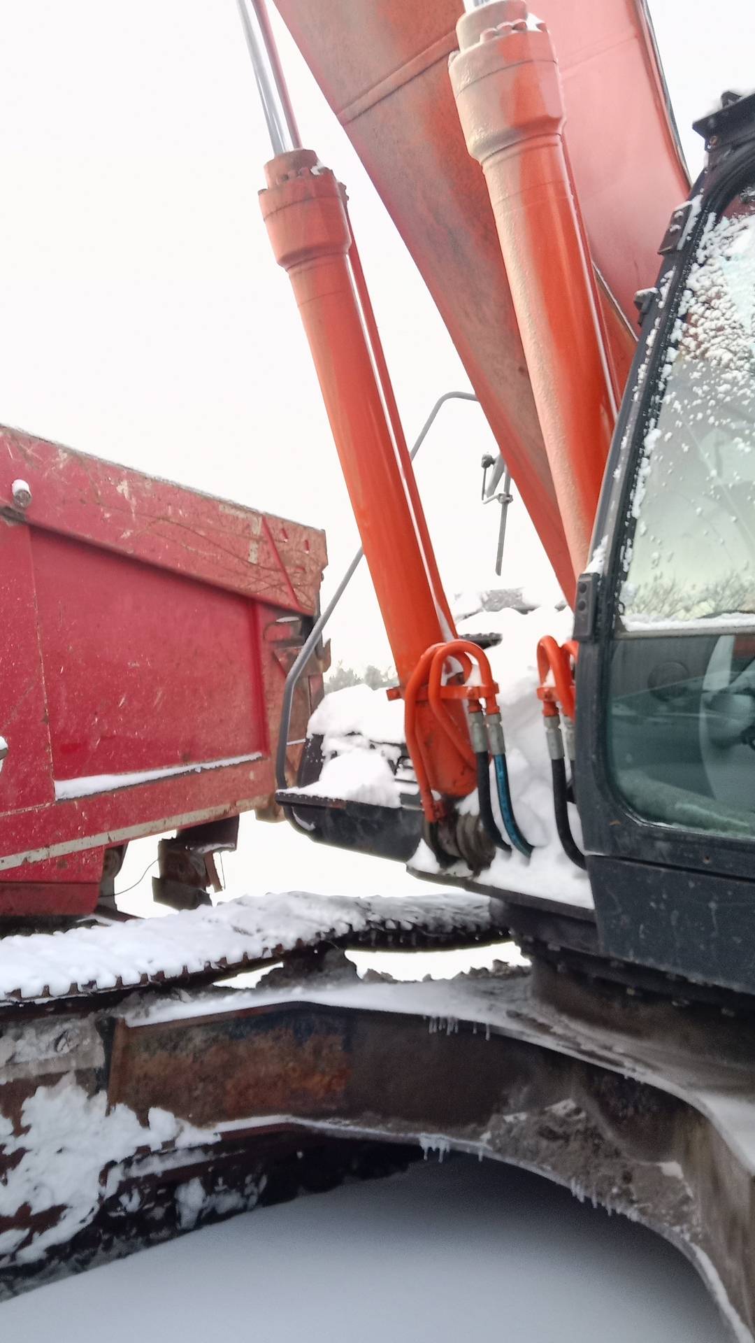 HITACHI ZX330LC-5G, 2019 года в лизинг