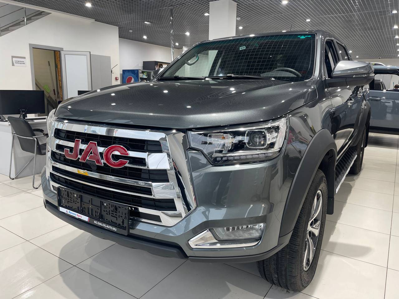 JAC T8 Full Extra 2.0T 6MT 4WD