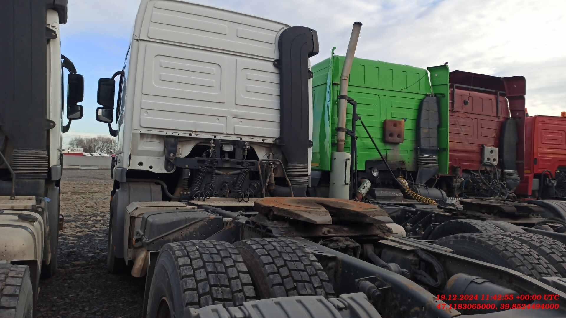 Mercedes-Benz Actros 3 1844 LS 4x2 (Megaspace),  655 237 км, 2018 года в лизинг