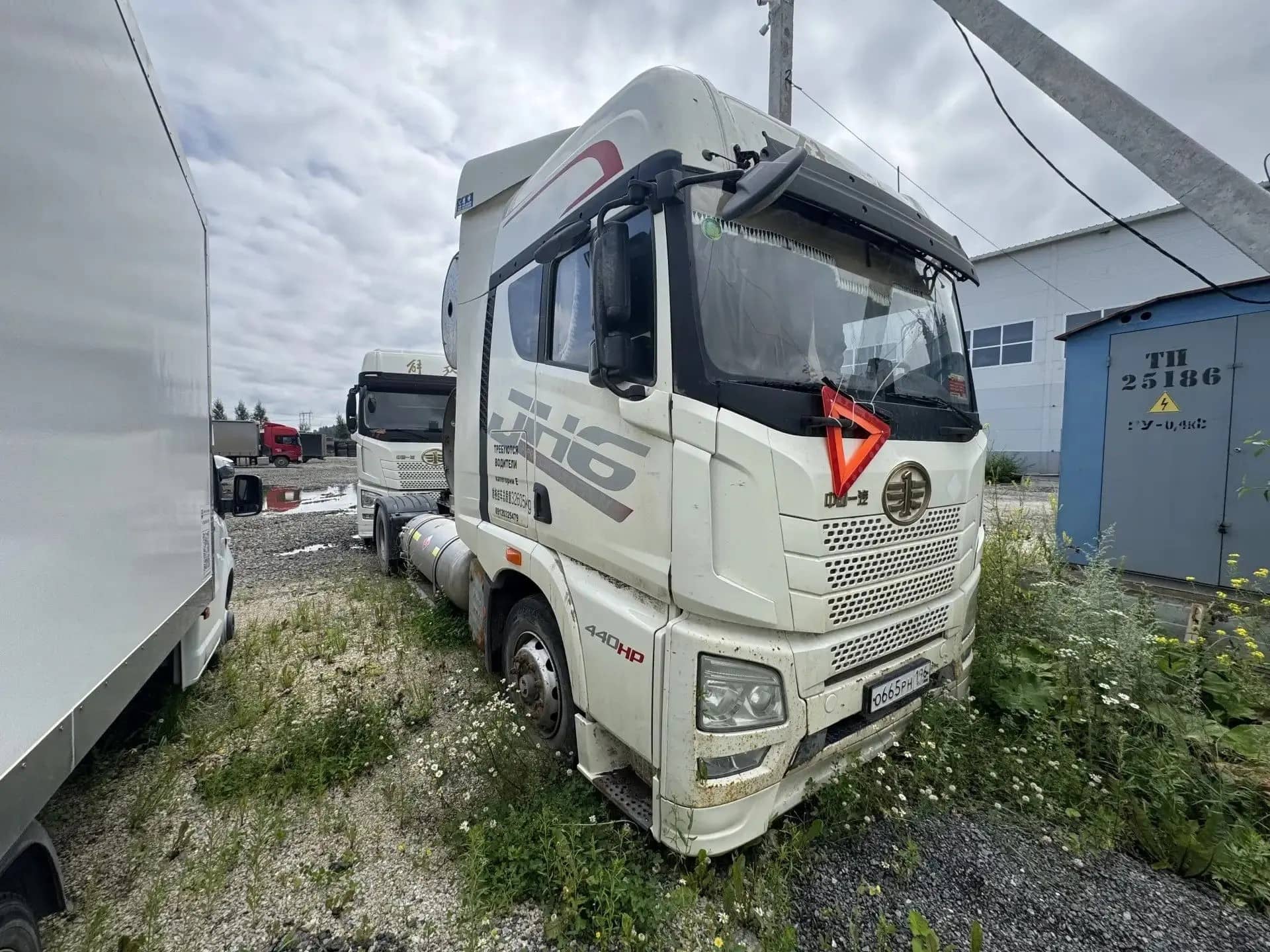 FAW CA4183P25K2NE6A80 4x2
