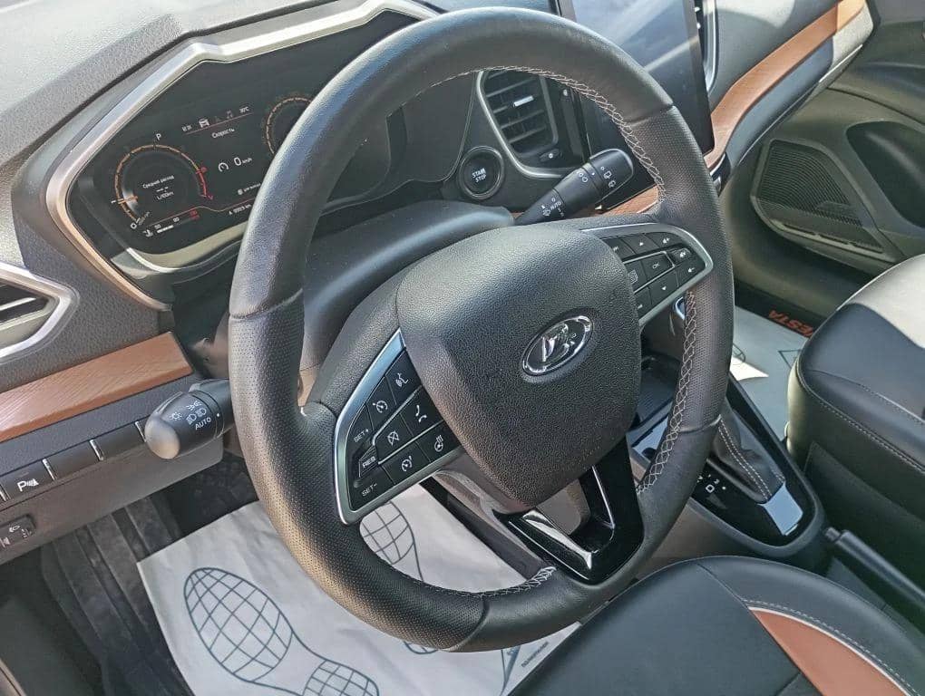 Lada Vesta универсал Кросс,  51 588 км, 2024 года в лизинг