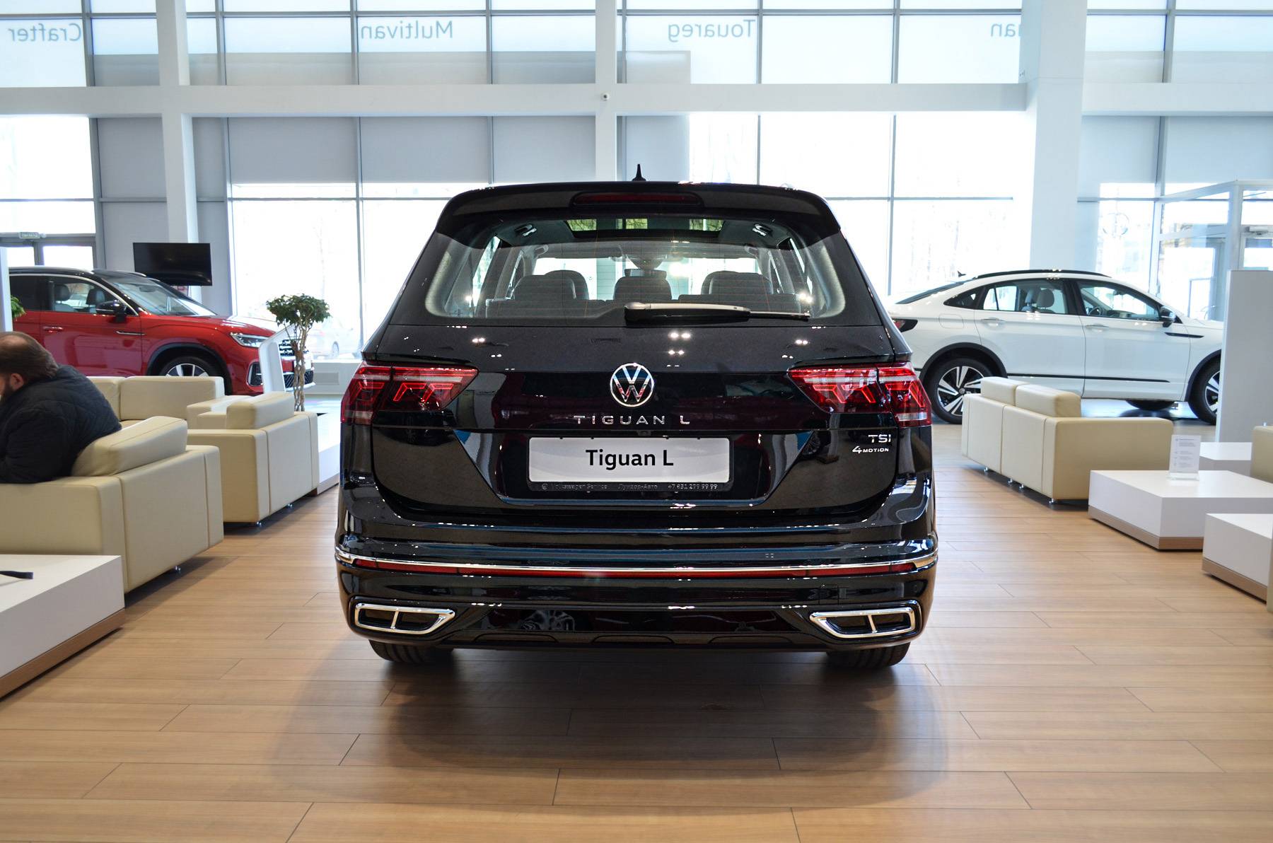 Volkswagen Tiguan L R-Line Premium Edition 380TSI 7AT 4Motion