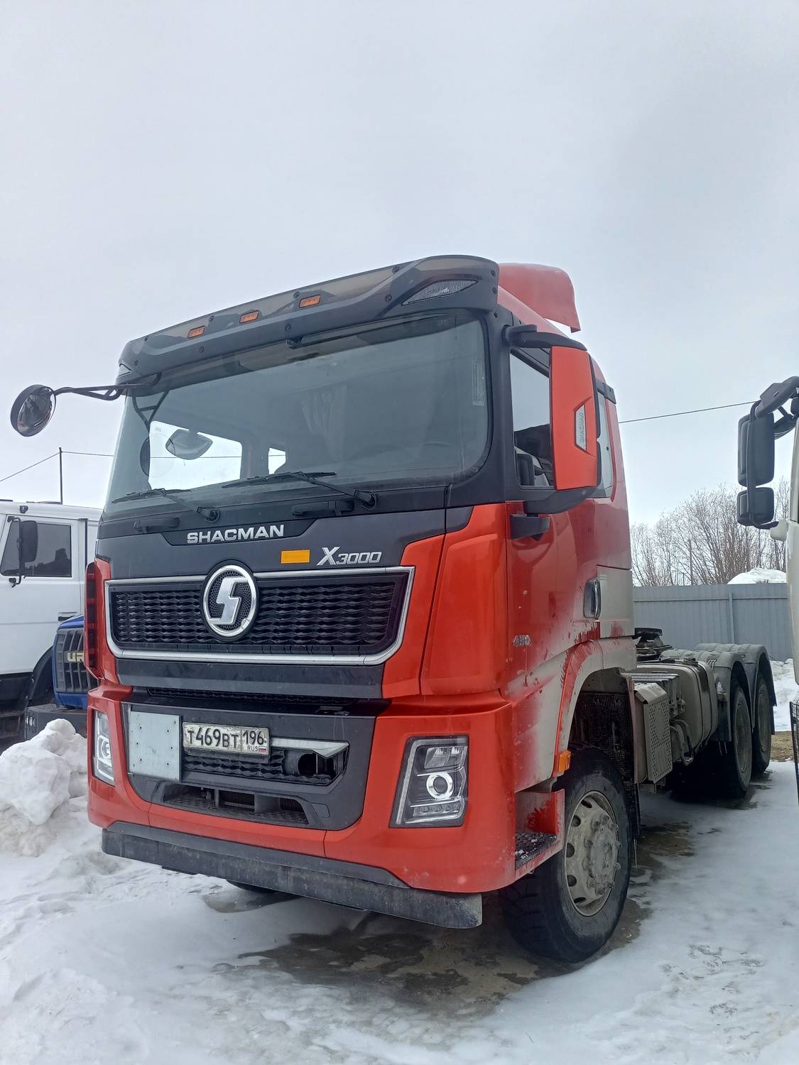 Shacman SX42586V385