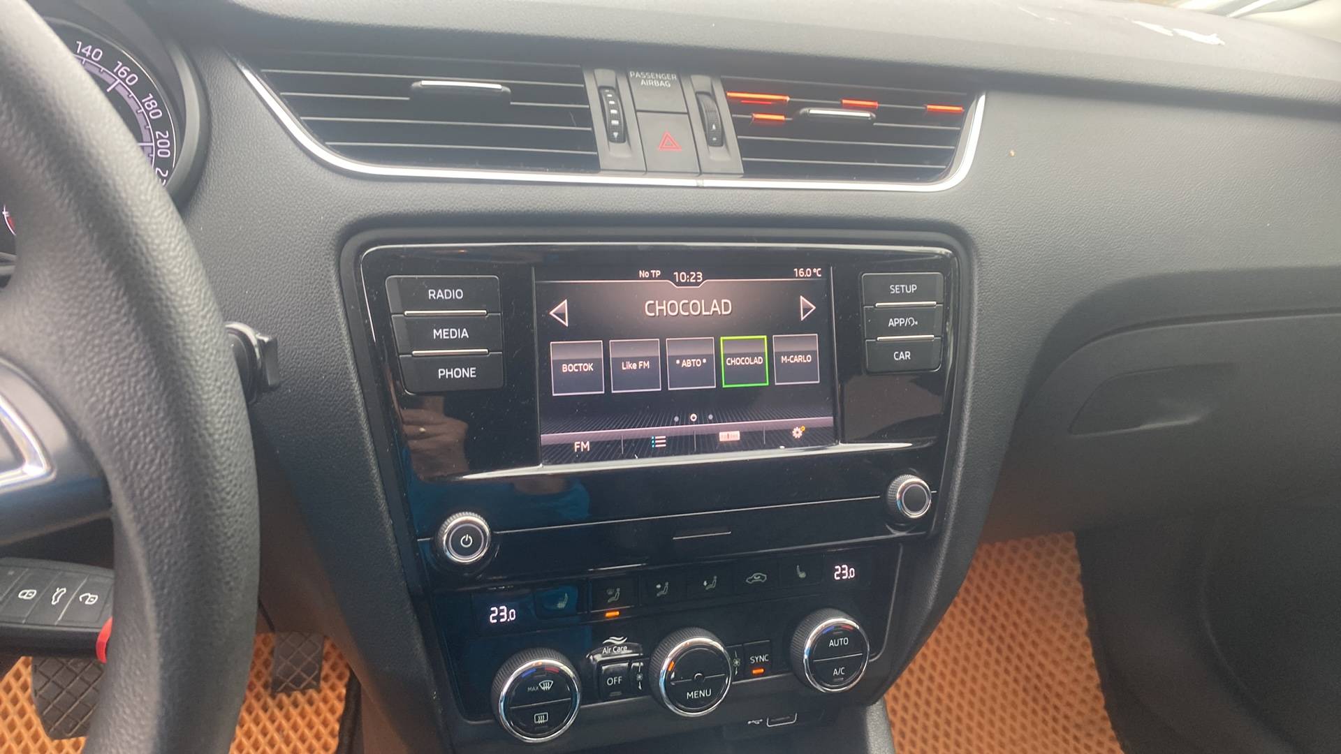 Skoda Octavia,  226 673 км, 2019 года в лизинг