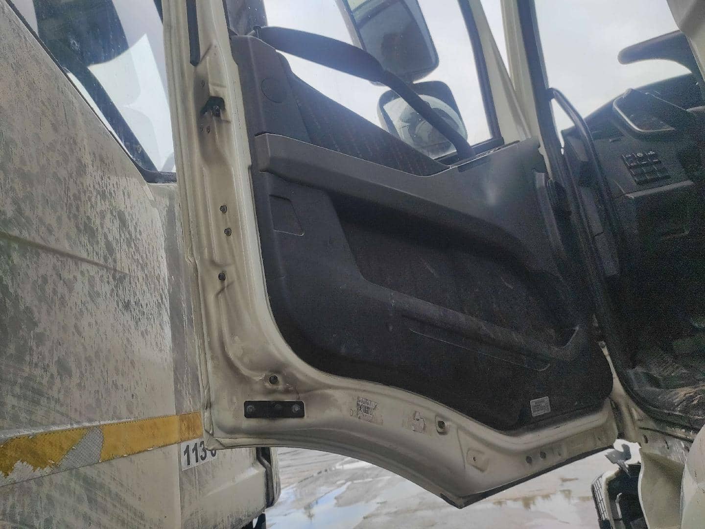 FAW CA3250P66K24L1TE5 6x6,  120 000 км, 2023 года в лизинг
