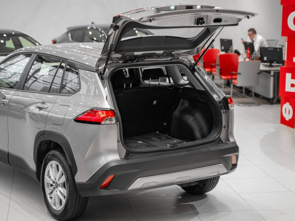 Toyota Corolla Cross Deluxe Edition 2.0 CVT