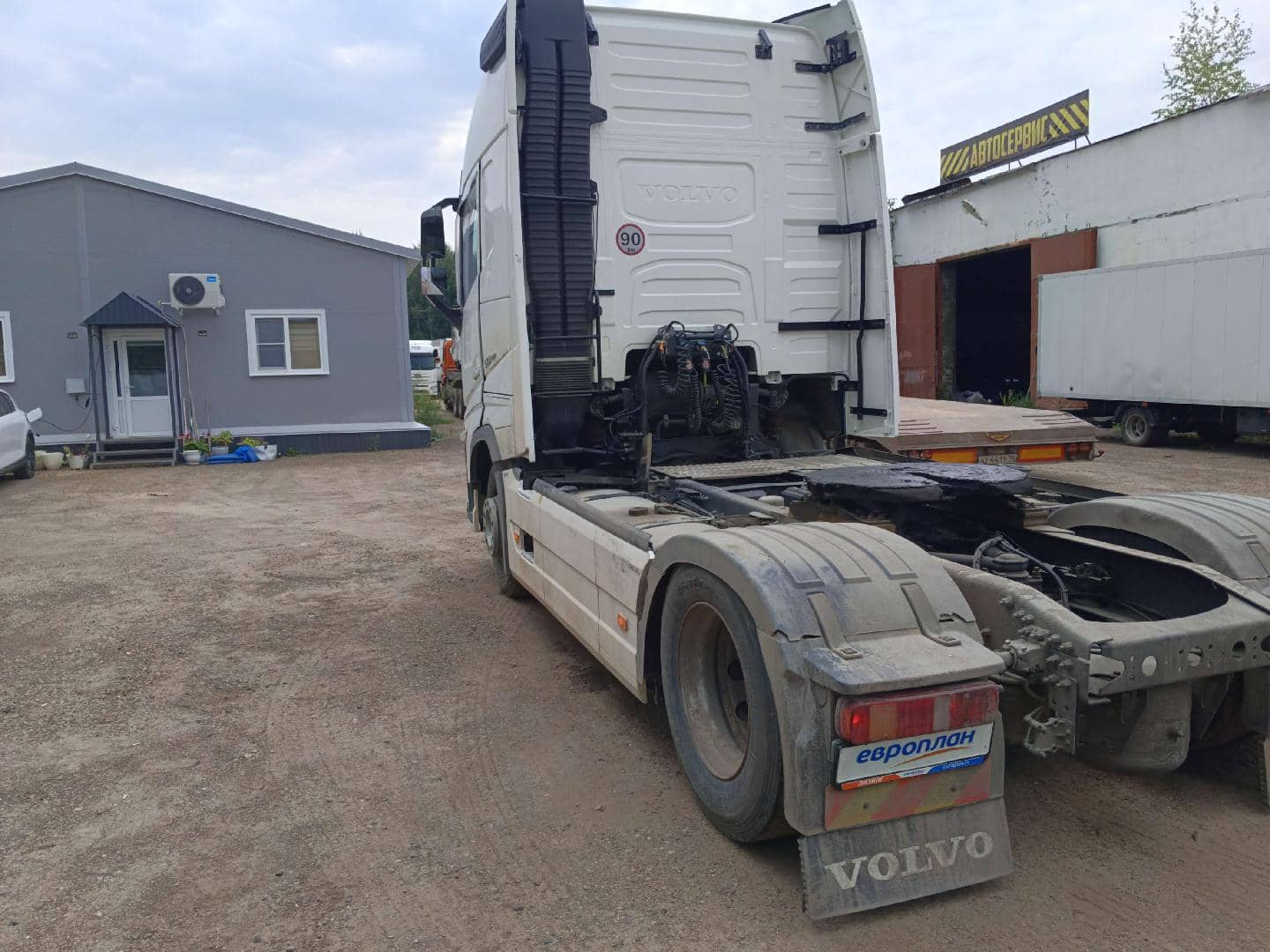 Volvo FH 500 4x2 (FH Globetrotter XL),  313 425 км, 2023 года в лизинг