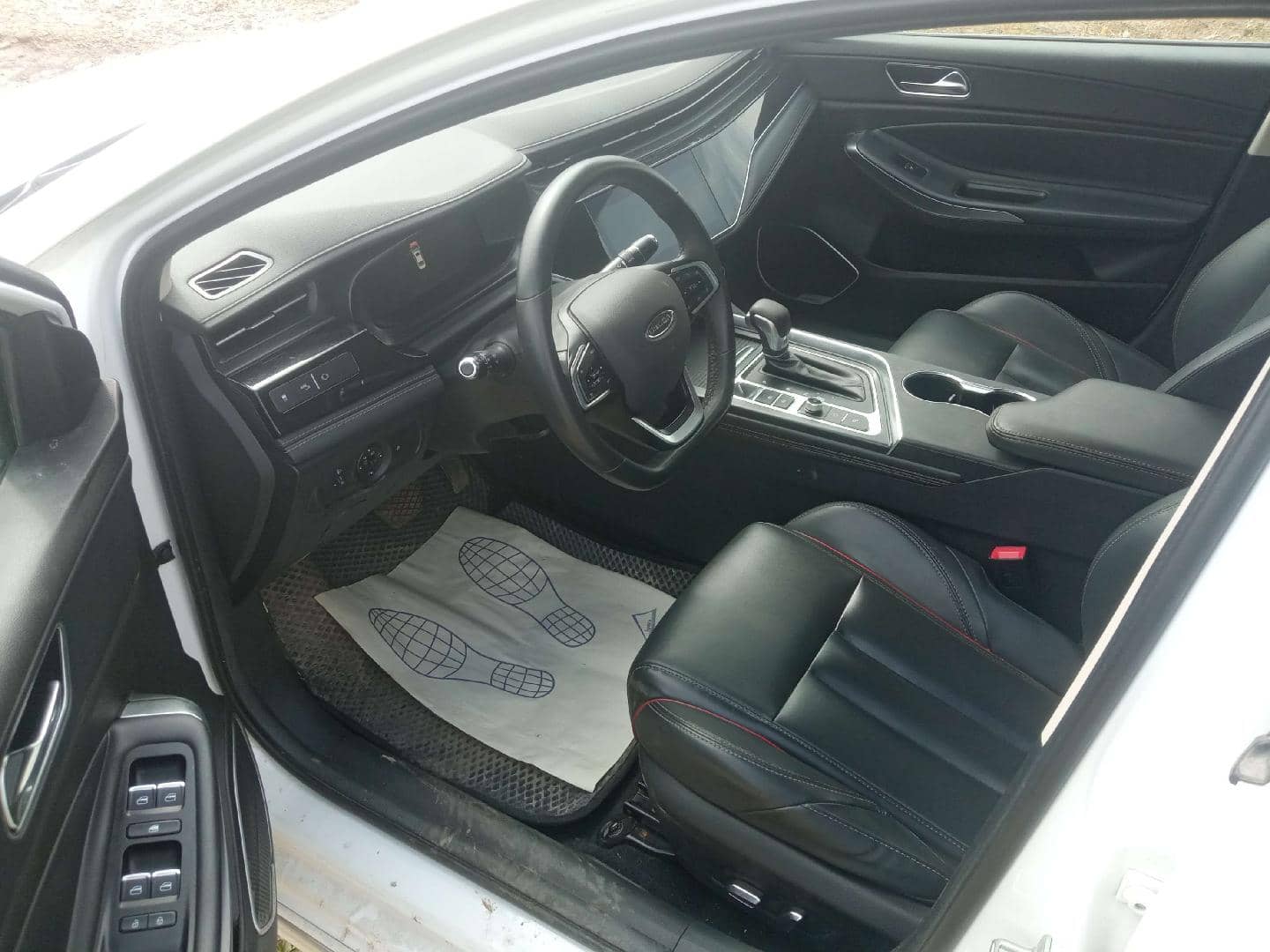 OMODA S5,  124 349 км, 2023 года в лизинг
