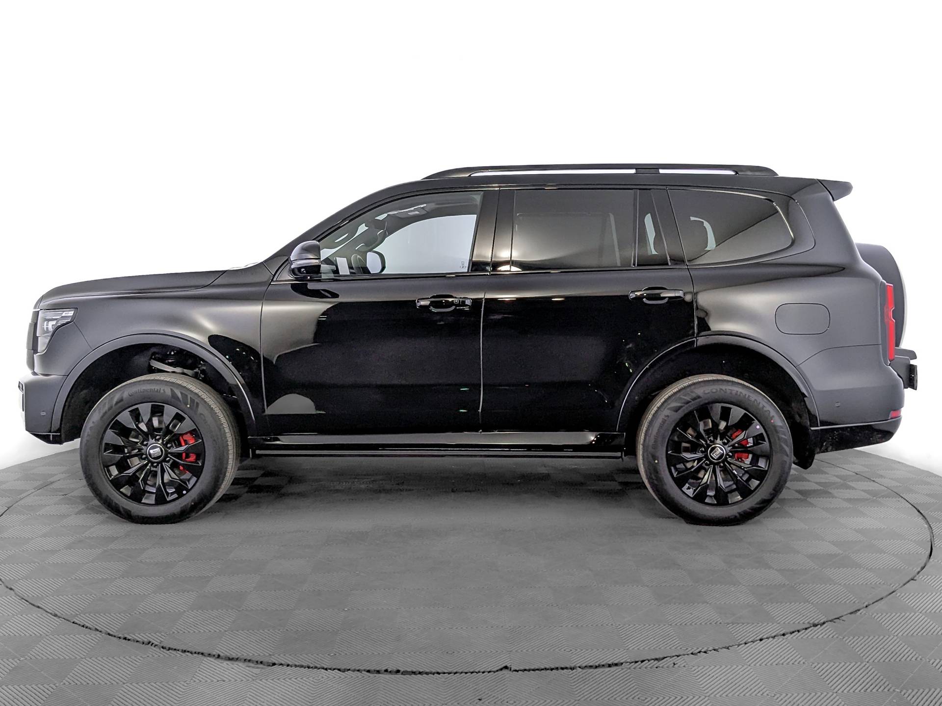 Tank 500 BLACKTRAIL  3.0 9AT 4WD