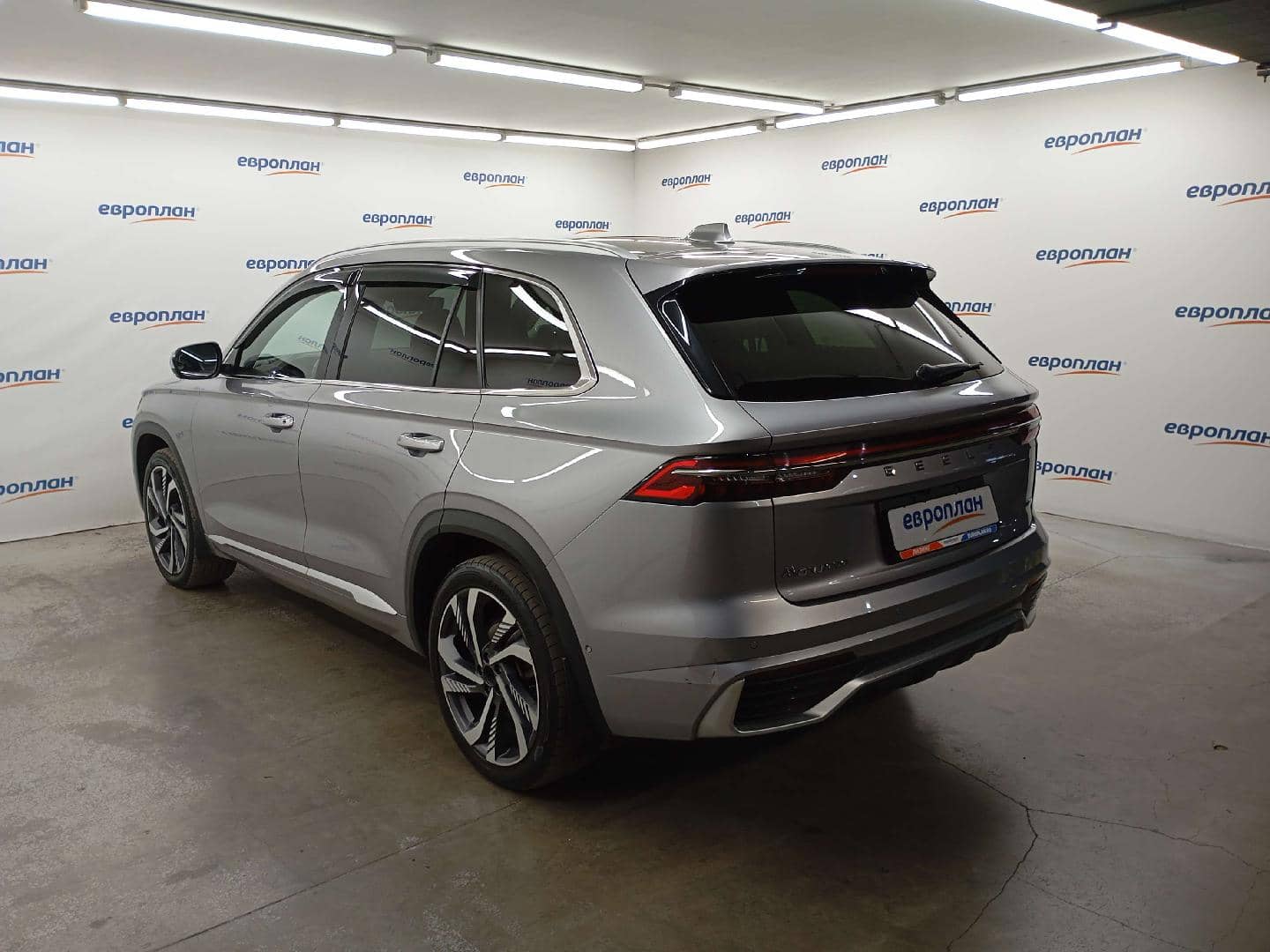 Geely Monjaro,  113 988 км, 2023 года в лизинг
