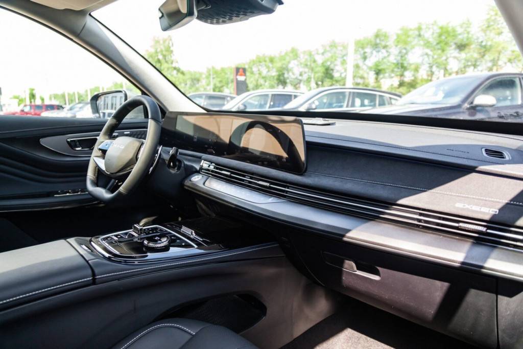 EXEED LX Premium 1.6T 7DCT AWD