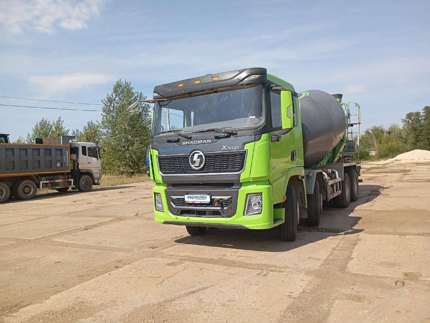 Shacman SX5318GJB6T326 ,  128 429 км, 2023 года в лизинг