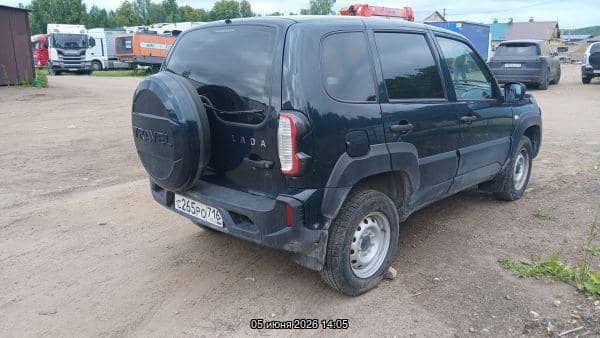 Lada Niva Travel,  100 000 км, 2024 года в лизинг