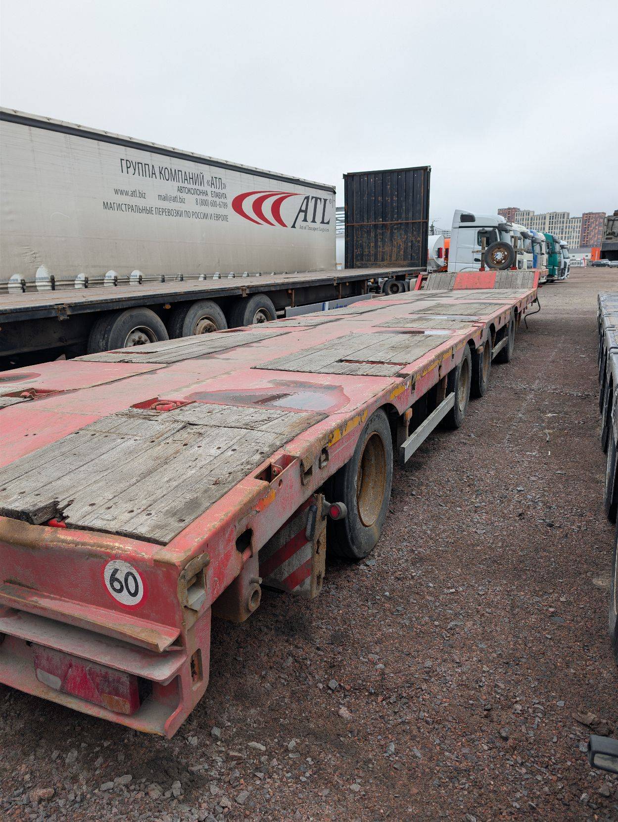 Компания СпецПрицеп Тяжеловоз низкорамный 9942L4, 2020 года в лизинг