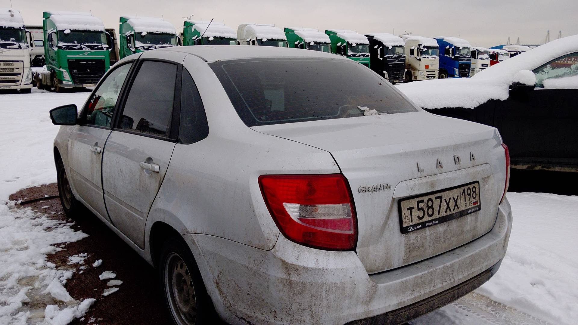 Lada Granta седан,  22 313 км, 2024 года в лизинг