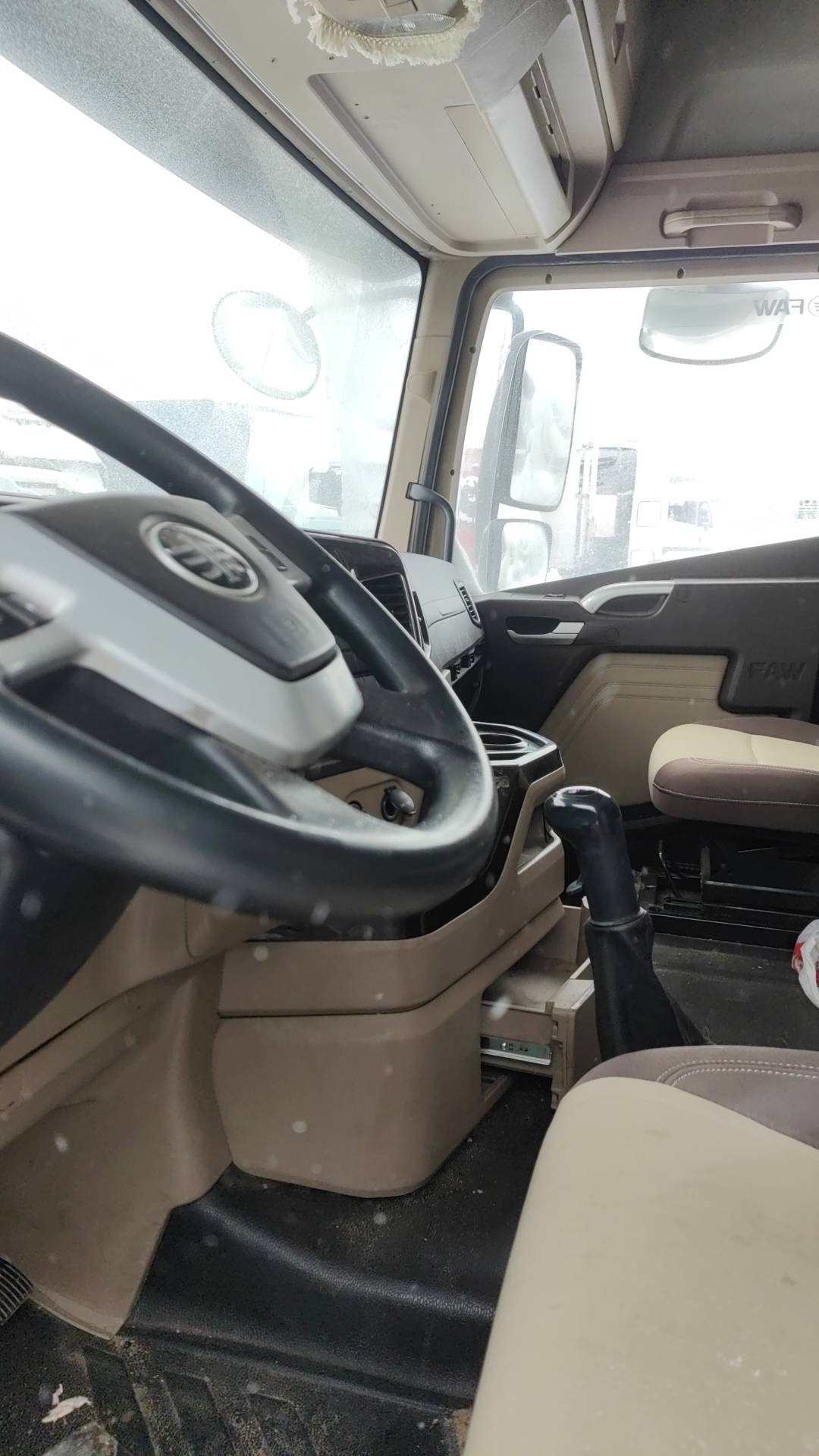 FAW CA4250P25K15T1NE5A80 CNG,  217 385 км, 2023 года в лизинг