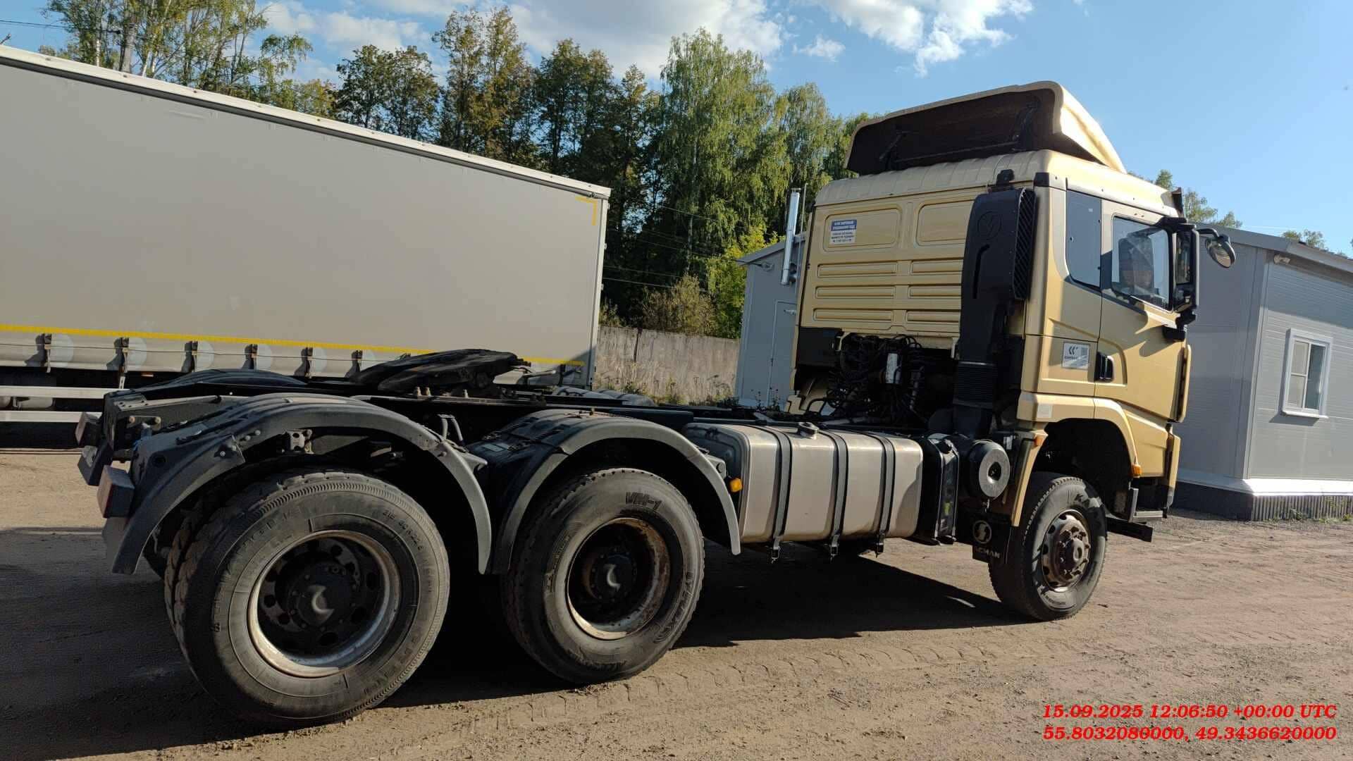Shacman SX42586V385,  217 045 км, 2022 года в лизинг