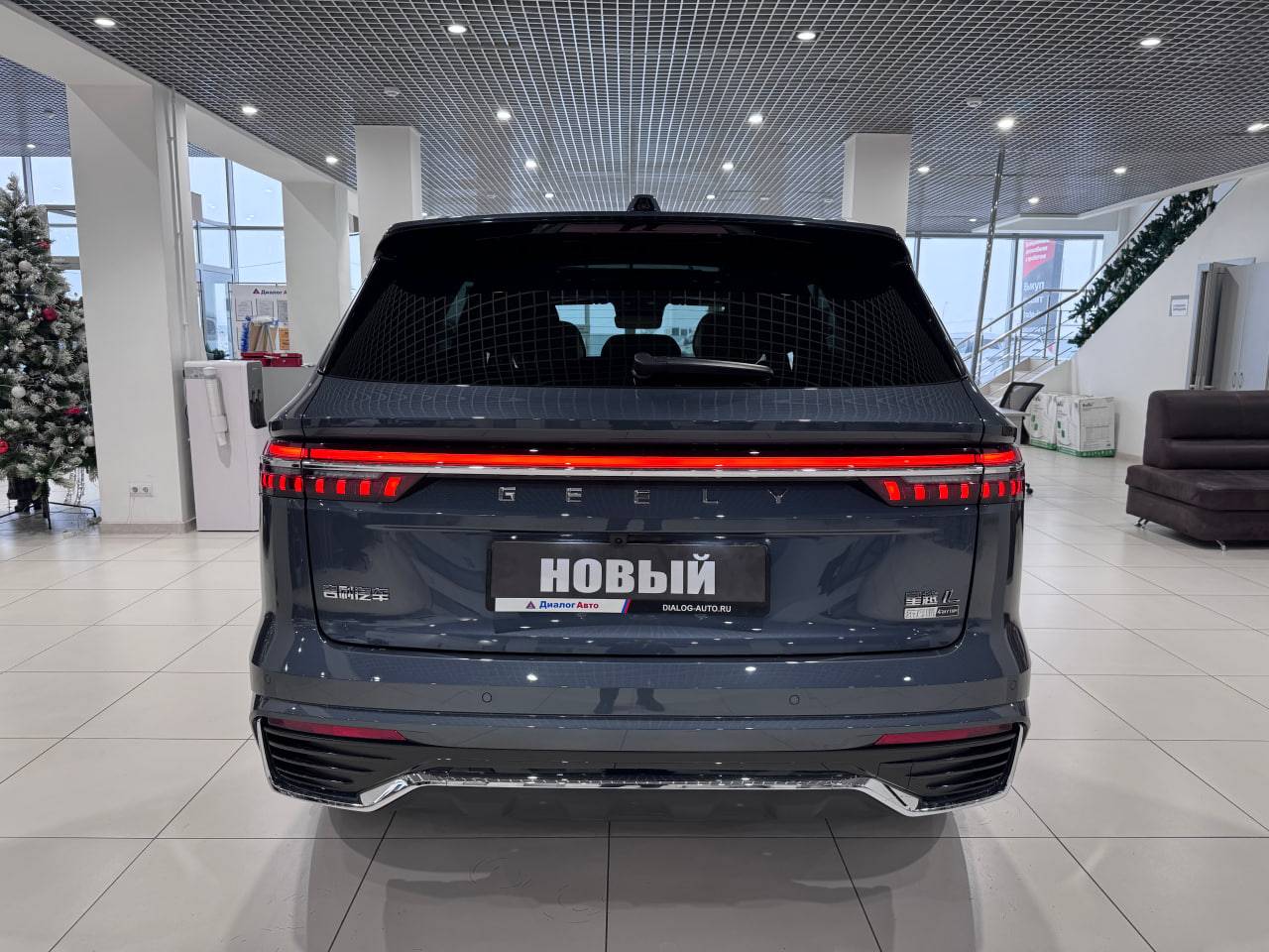 Geely Monjaro Flagship 2.0T (238 hp) 8AT 4WD