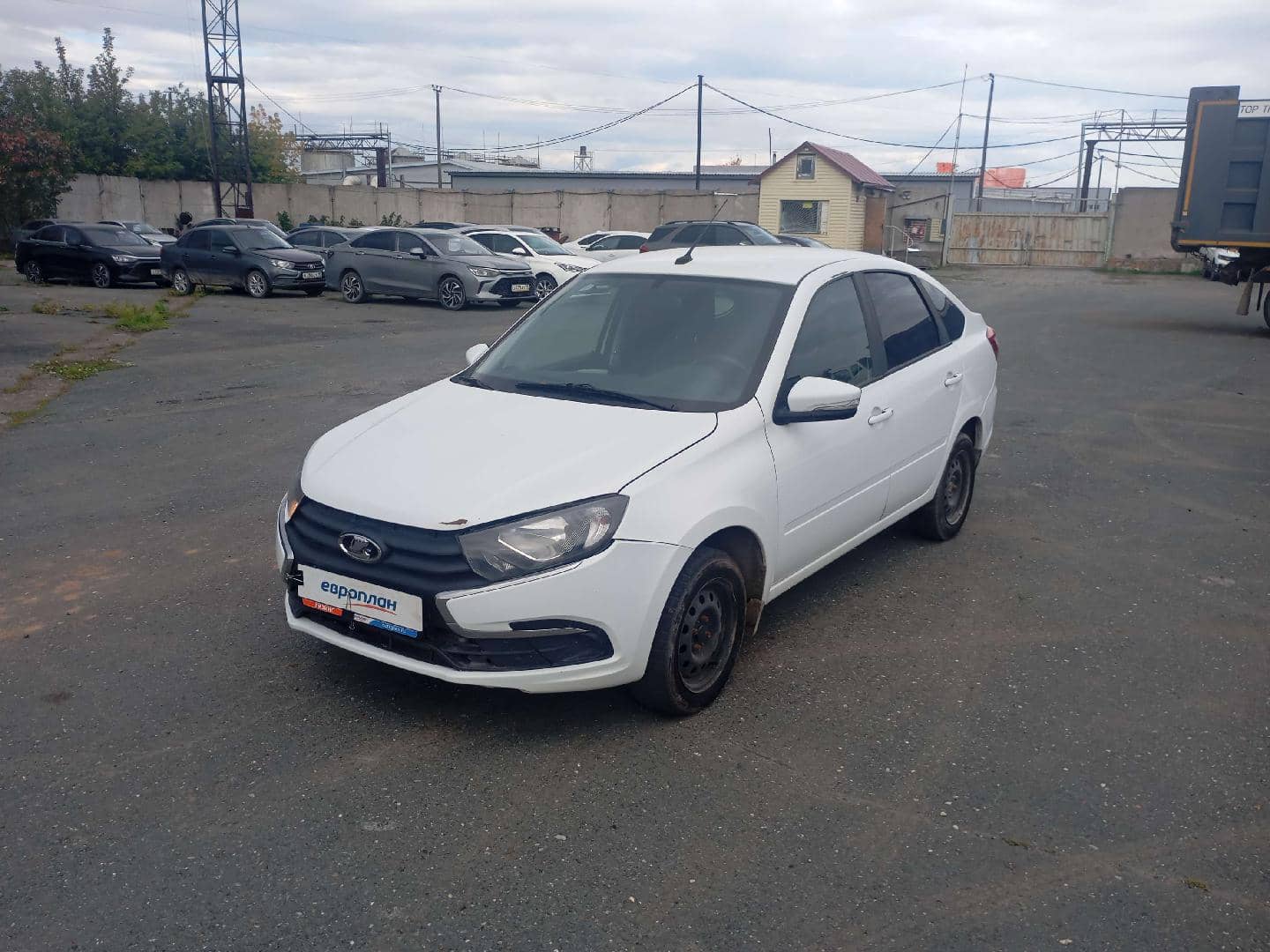 Lada Granta лифтбек
