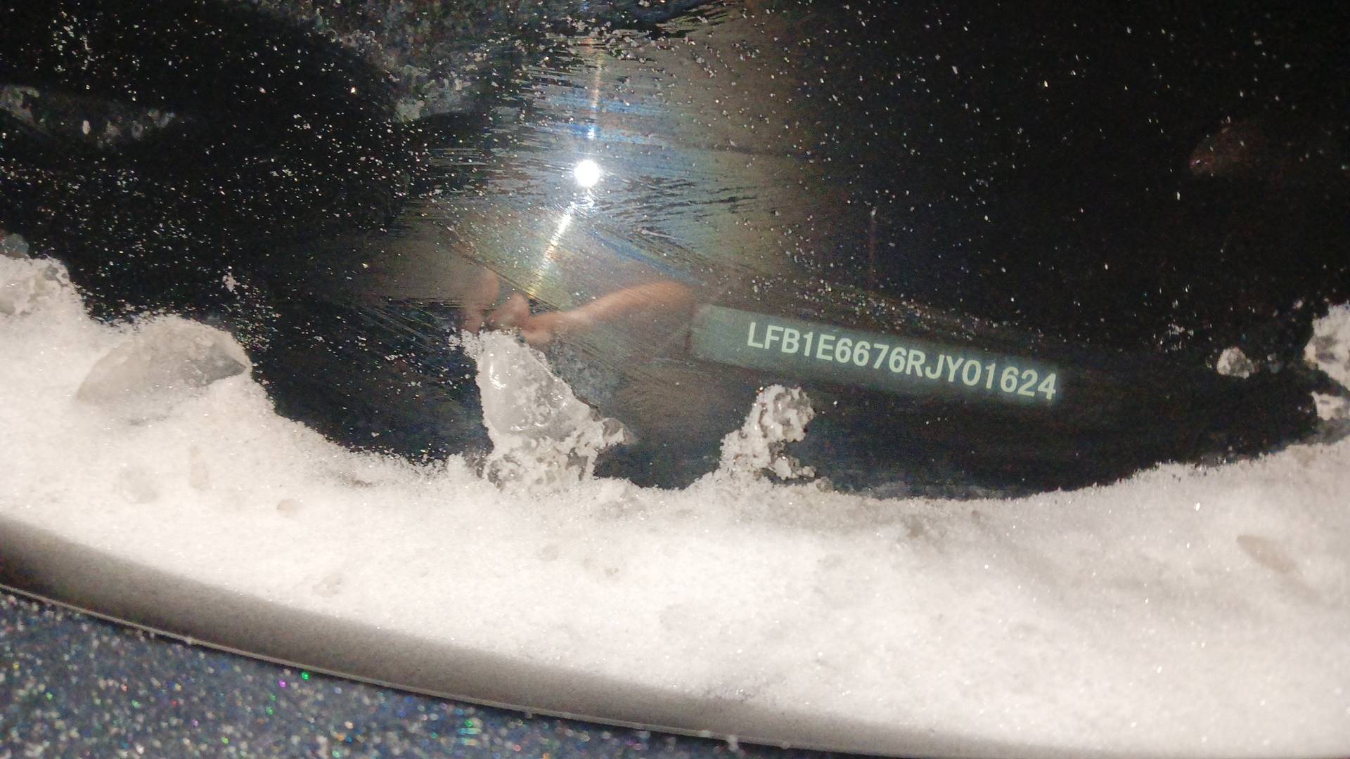 Hongqi HS5,  16 924 км, 2024 года в лизинг