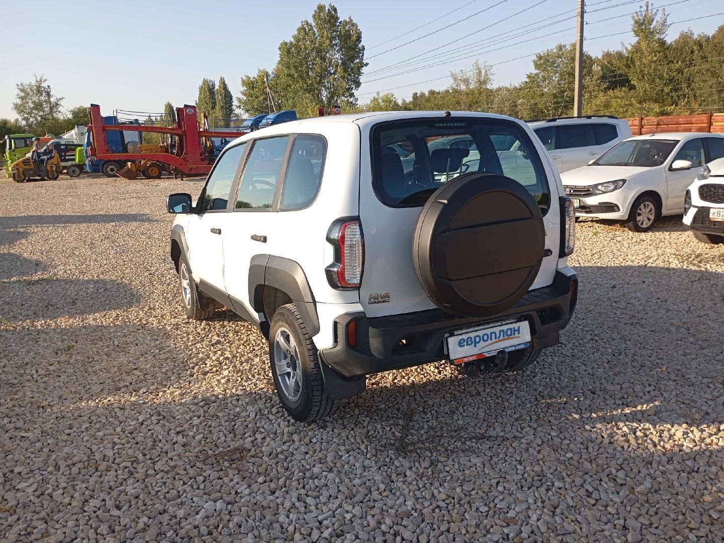 Lada Niva Travel,  17 490 км, 2025 года в лизинг