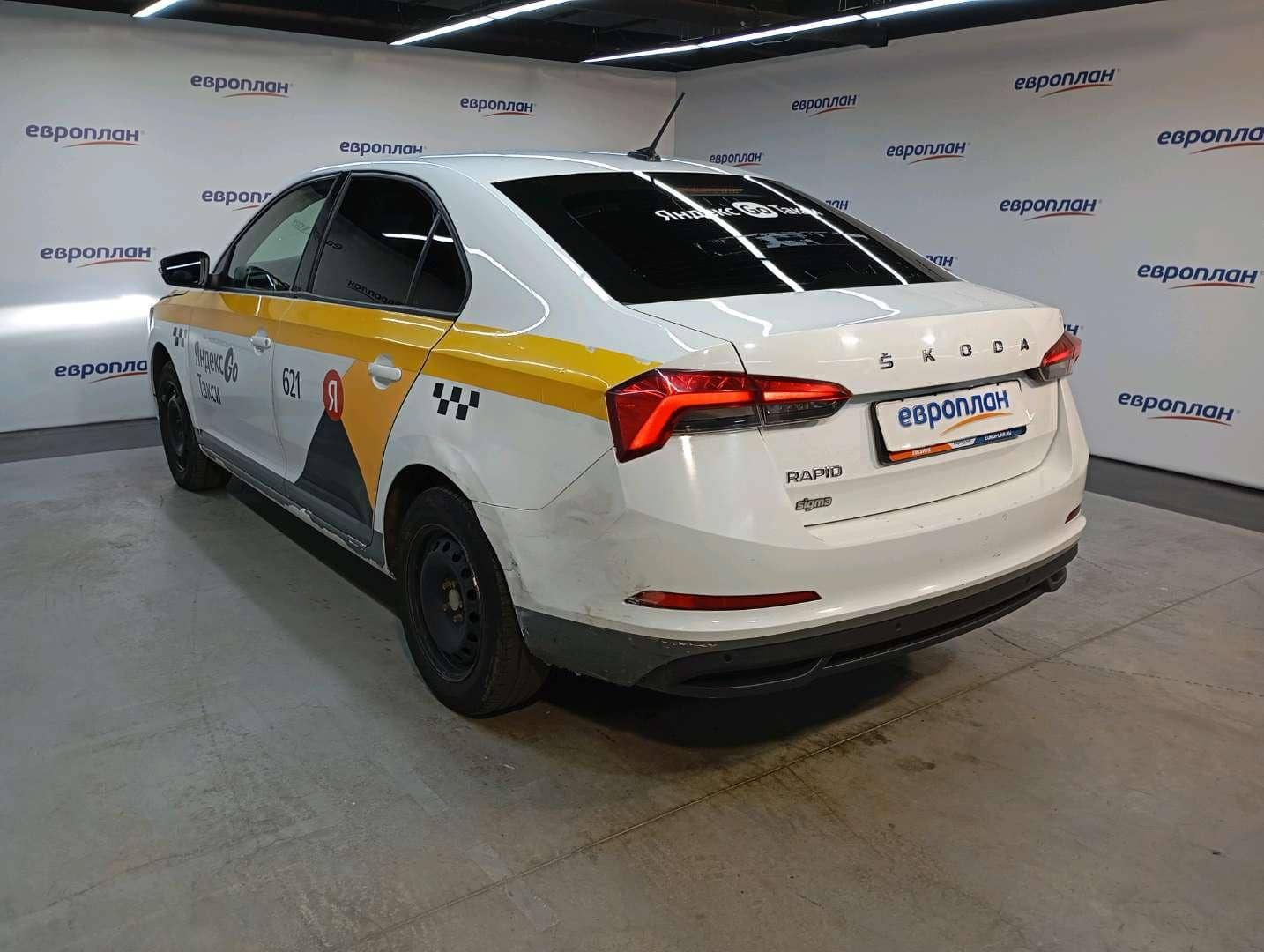 Skoda Rapid,  321 163 км, 2021 года в лизинг