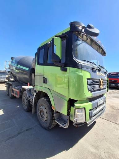 Shacman SX5318GJB6T326 