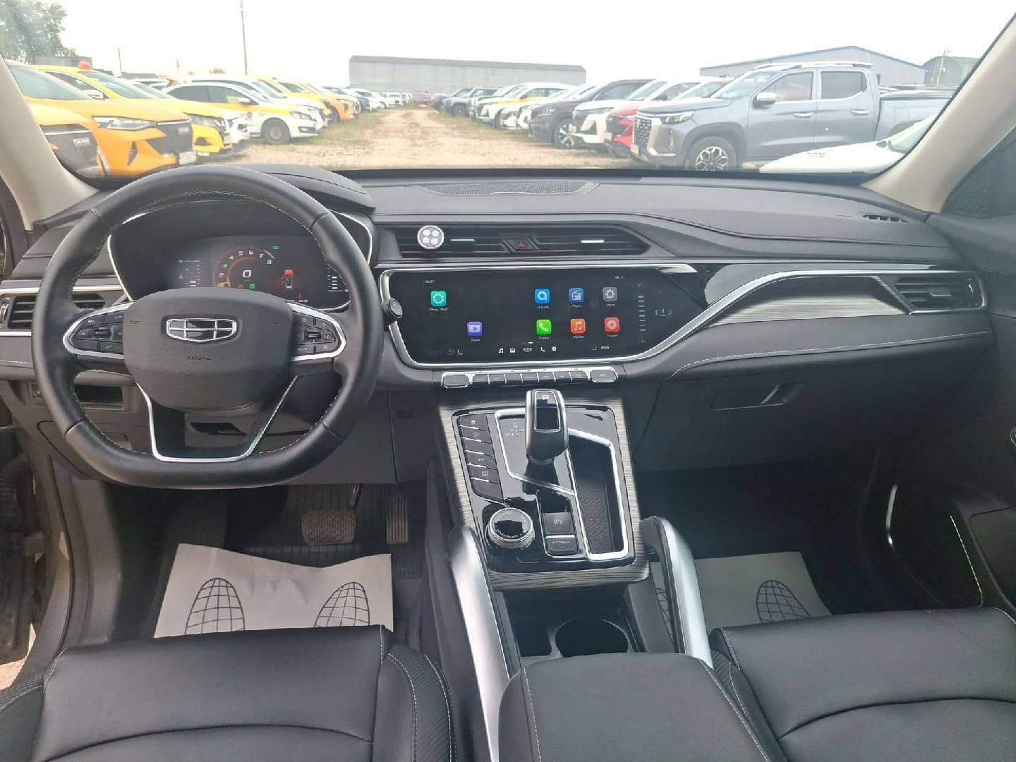 Geely Atlas Pro,  35 739 км, 2024 года в лизинг