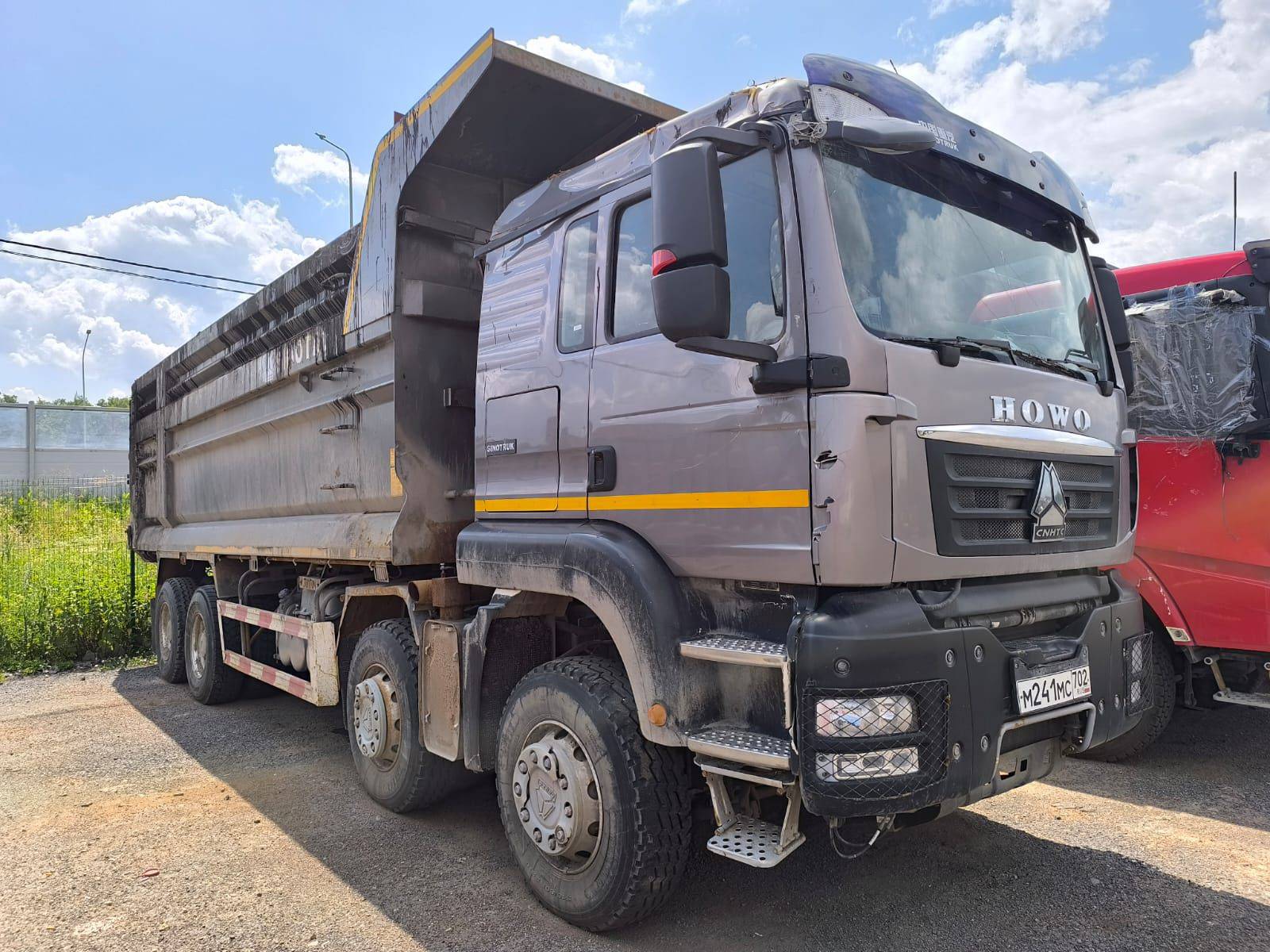 HOWO ZZ3317V386GE1 8х4