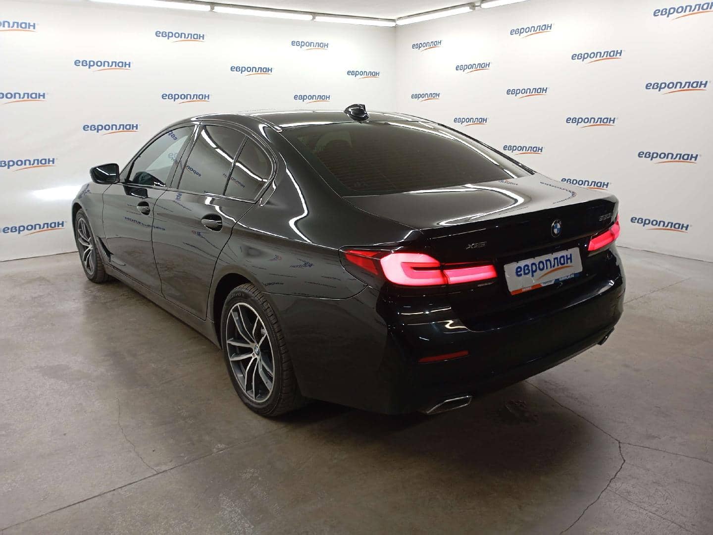 BMW 5 серия,  232 638 км, 2021 года в лизинг