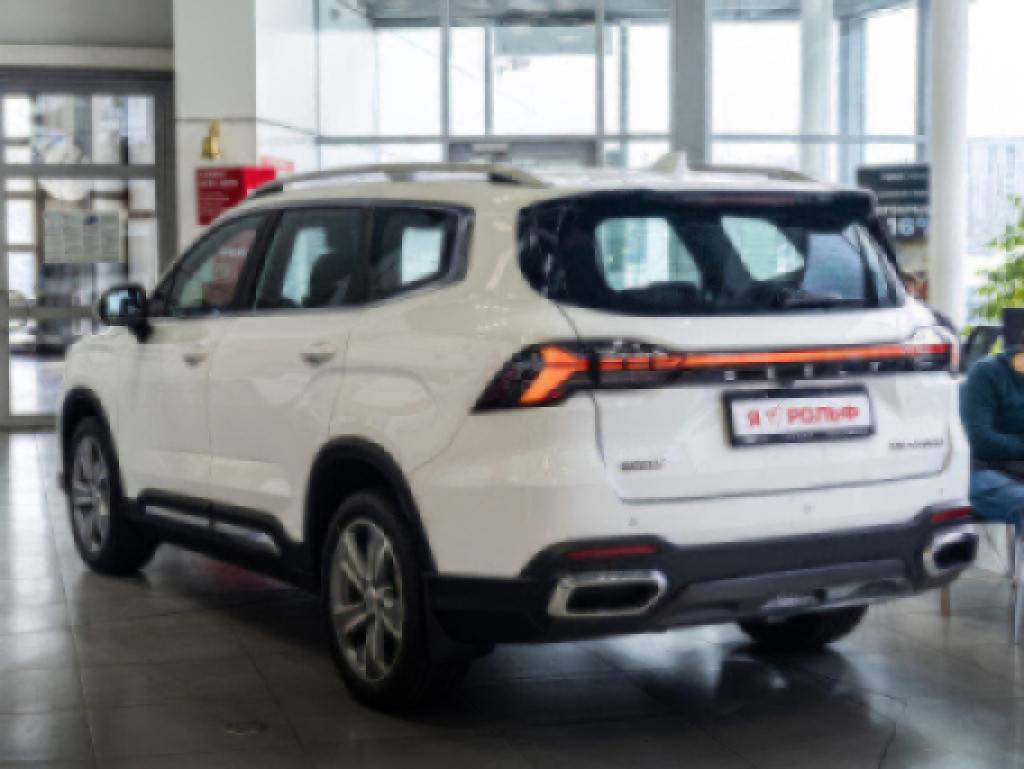 Geely Okavango Flagship 2.0T 7DCT 2WD