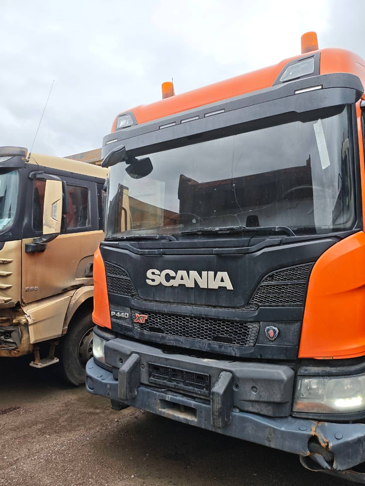 SCANIA P 440 B8x4HZ (СP17),  418 112 км, 2021 года