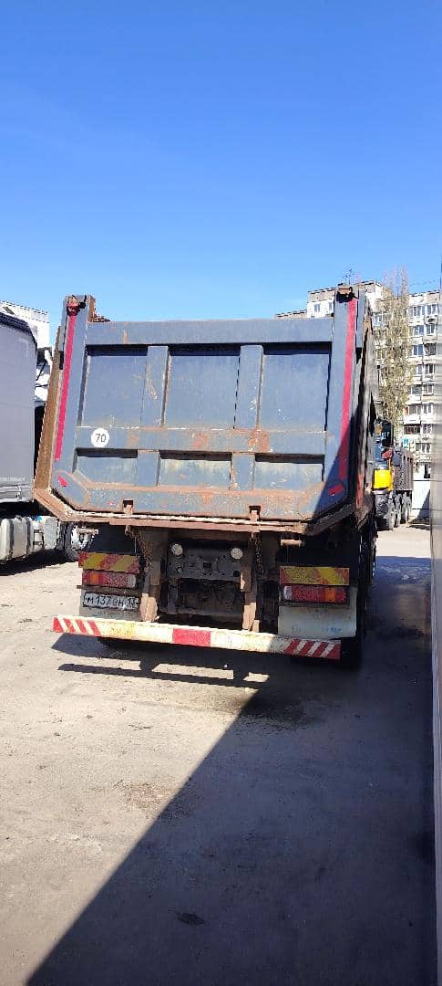 HOWO ZZ3257V384GE1 6x4,  247 712 км, 2021 года в лизинг
