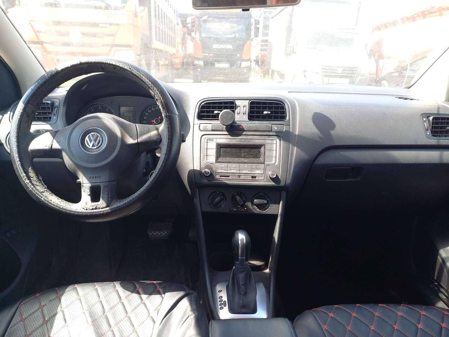 Volkswagen Polo,  215 473 км, 2019 года в лизинг