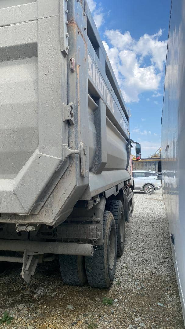HOWO ZZ3257V384GE1 6x4,  54 408 км, 2024 года в лизинг