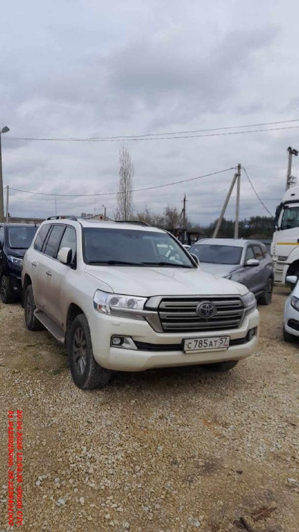 Toyota Land Cruiser 200,  139 458 км, 2019 года в лизинг
