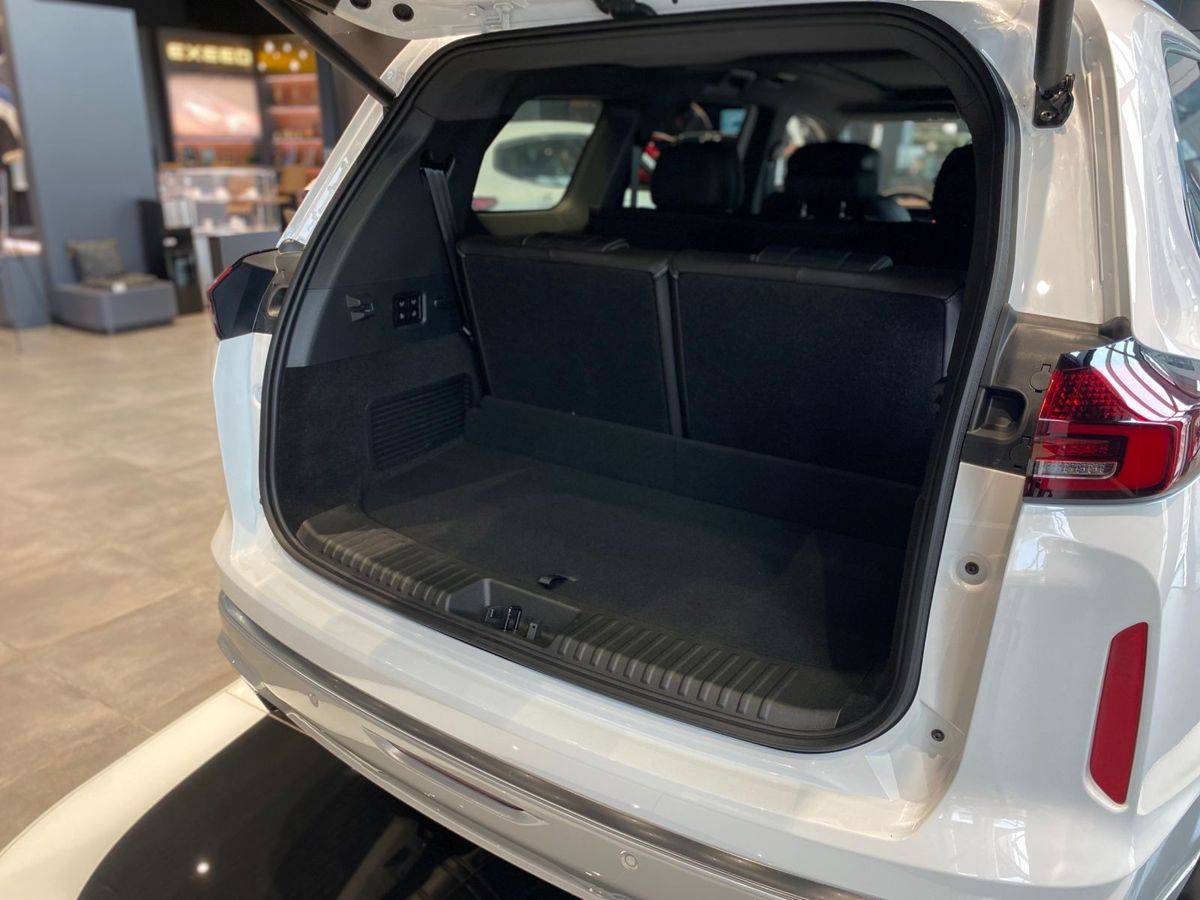 EXEED VX President 7 мест 2.0T 8AT 4WD