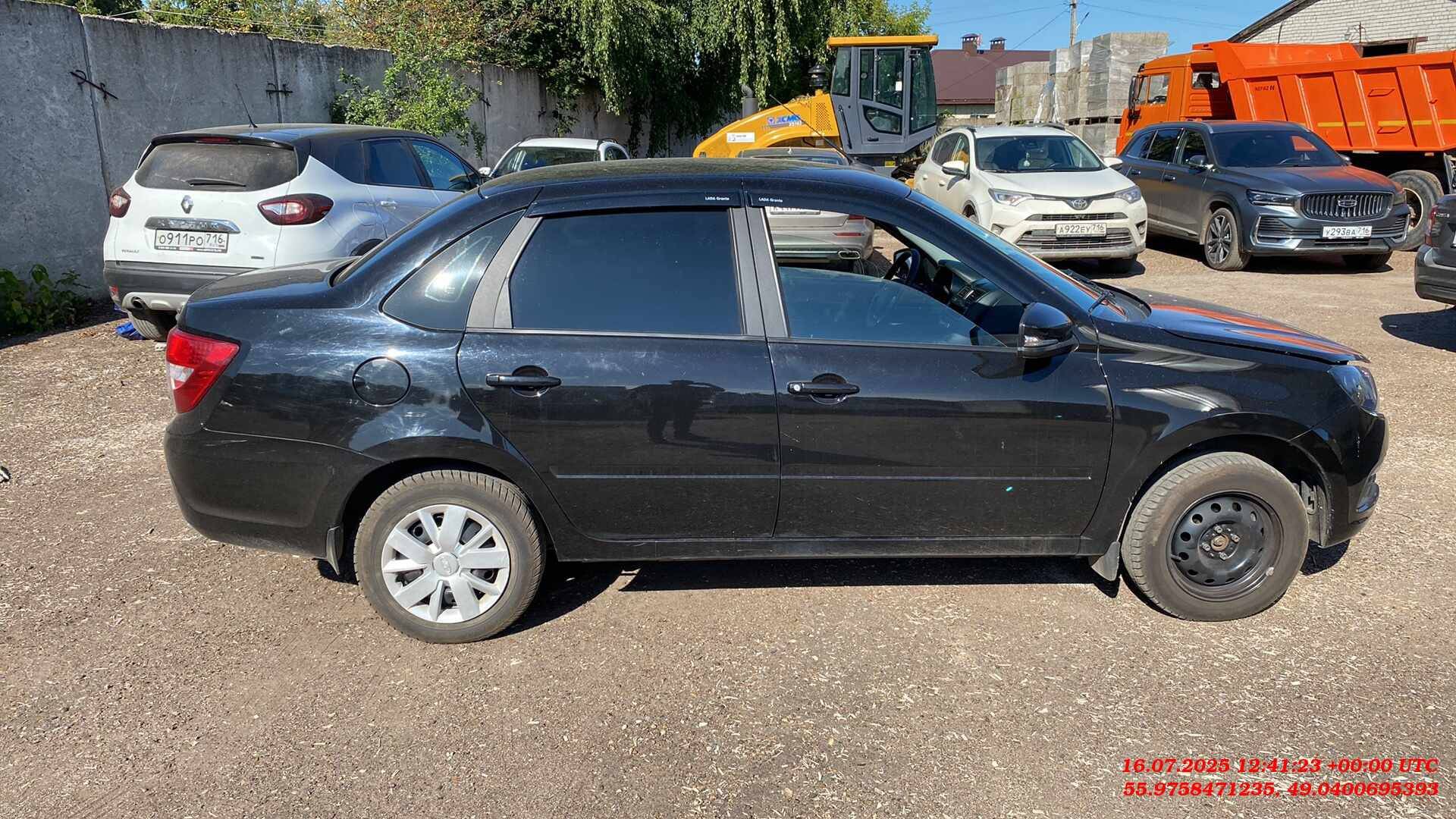 Lada Granta седан,  26 059 км, 2023 года в лизинг