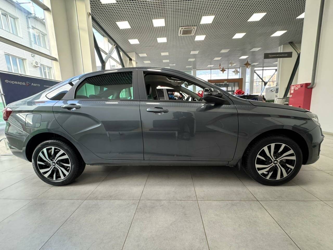 Lada Vesta седан Techno 24 1.8 122hp AT