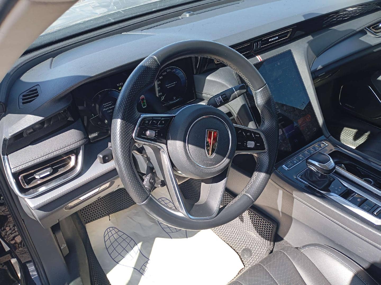Hongqi H5,  77 957 км, 2024 года в лизинг