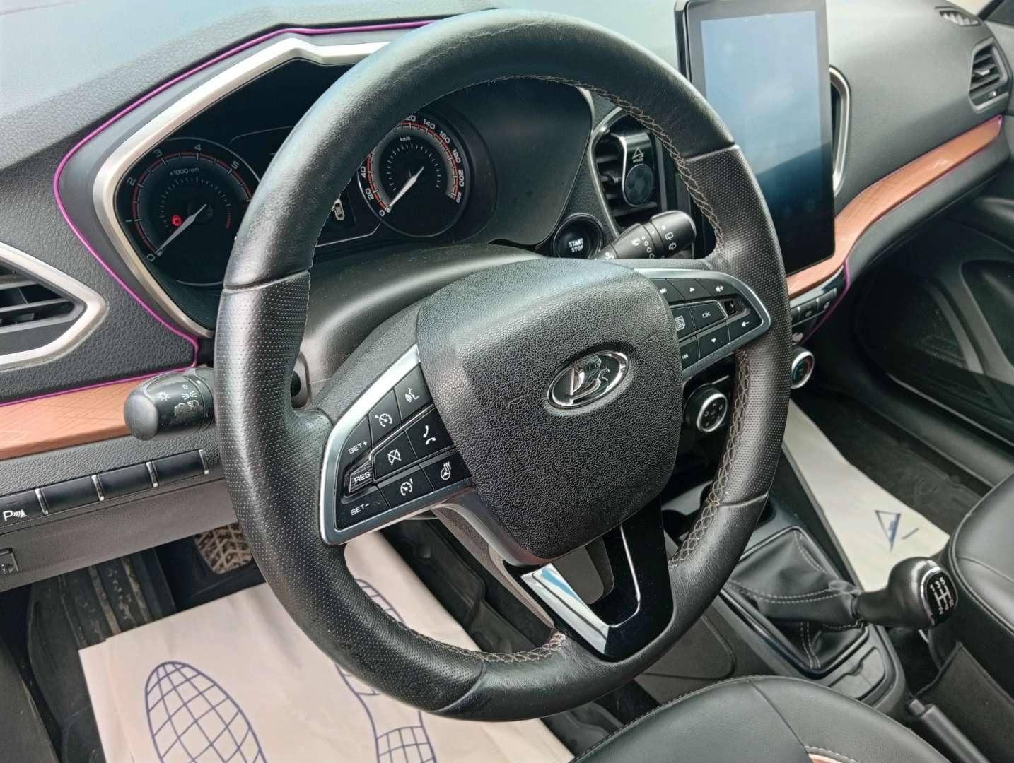 Lada Vesta универсал Кросс,  24 559 км, 2024 года в лизинг