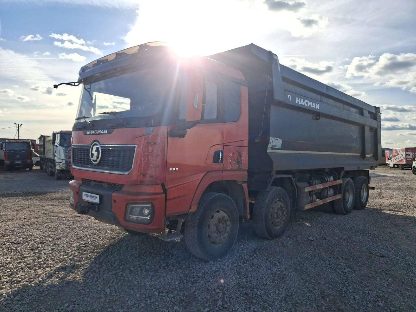 Shacman SX33186V366,  181 760 км, 2024 года в лизинг