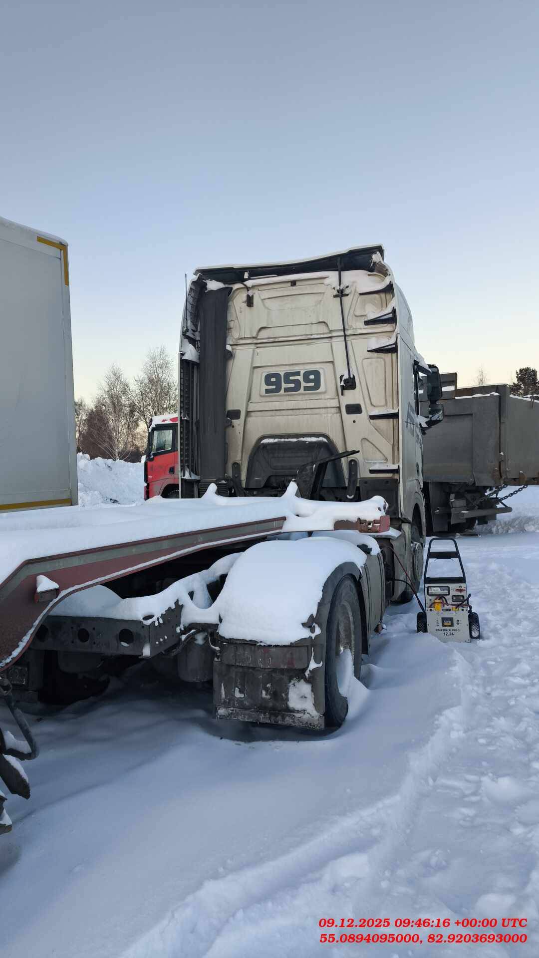 Shacman SX4188YY381,  173 820 км, 2023 года в лизинг