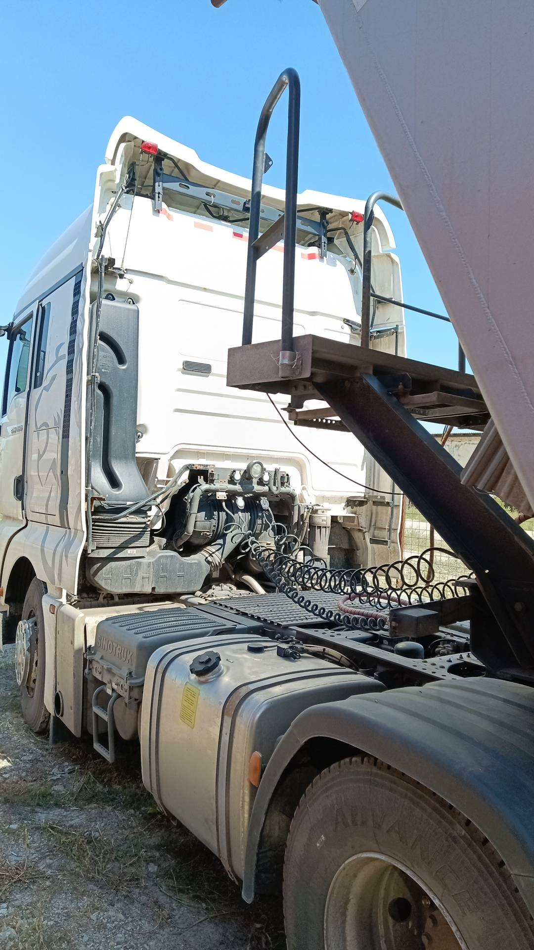 Sitrak С7Н MAX 6×4 ZZ4256V364HE,  58 960 км, 2023 года