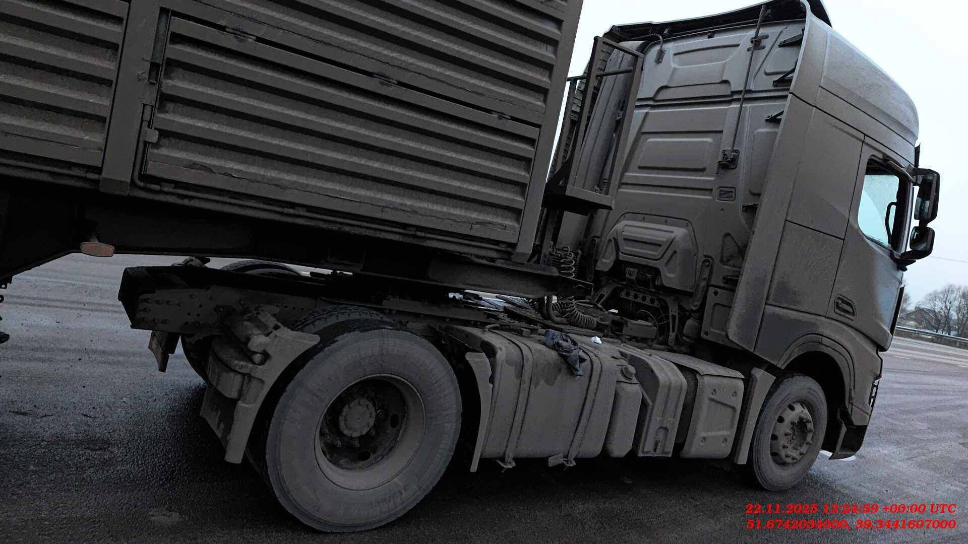 Shacman SX4188YY381,  316 771 км, 2023 года в лизинг