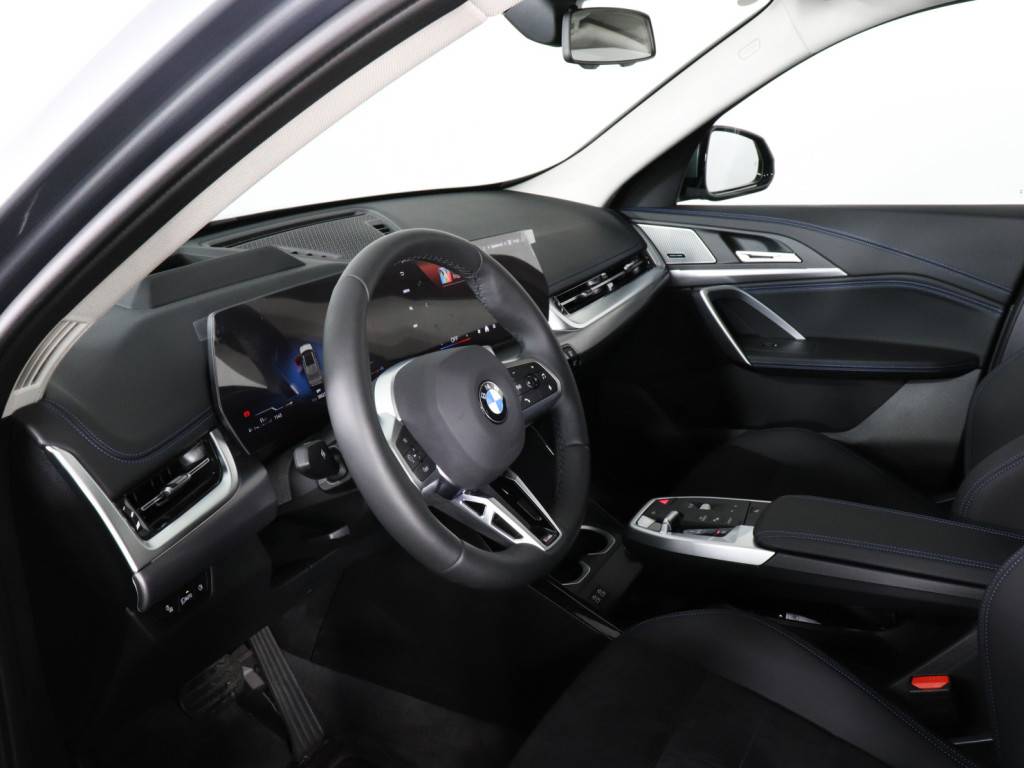 BMW X1 Икс-Драйв25Ли М Спорт (M Sport)