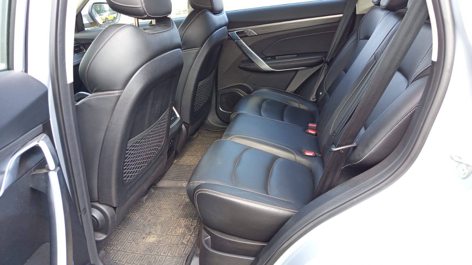 Geely Atlas Pro,  154 476 км, 2022 года в лизинг