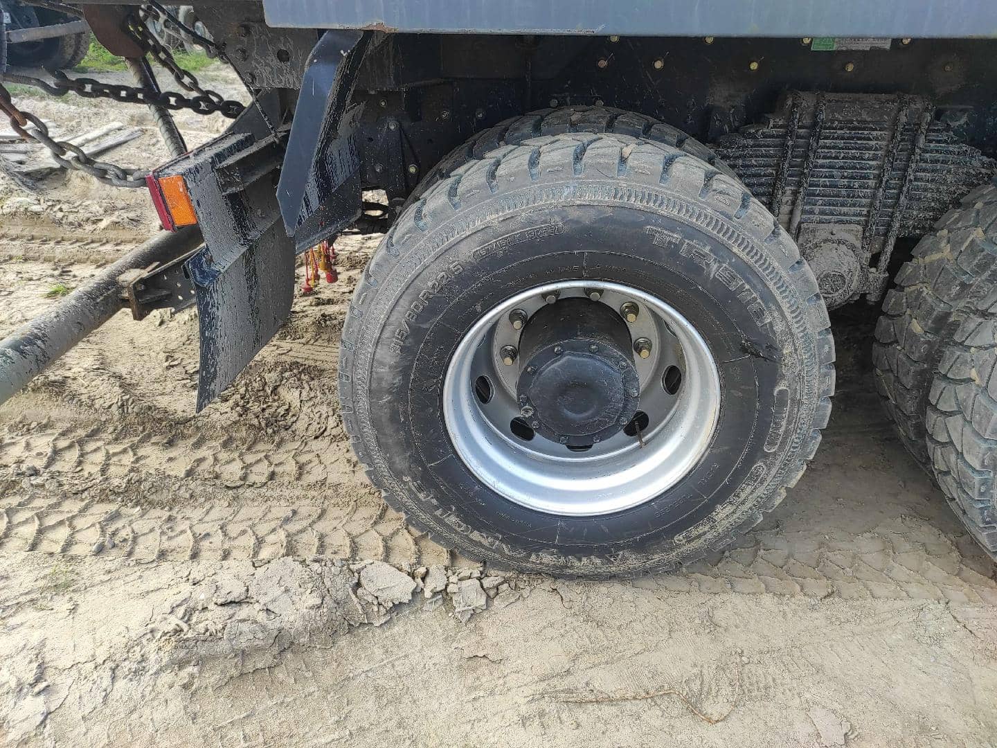 Shacman SX32586V384,  23 967 км, 2024 года в лизинг